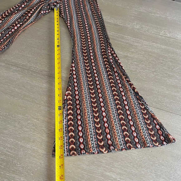 Boho Yoga Pants - Picture 7 of 9